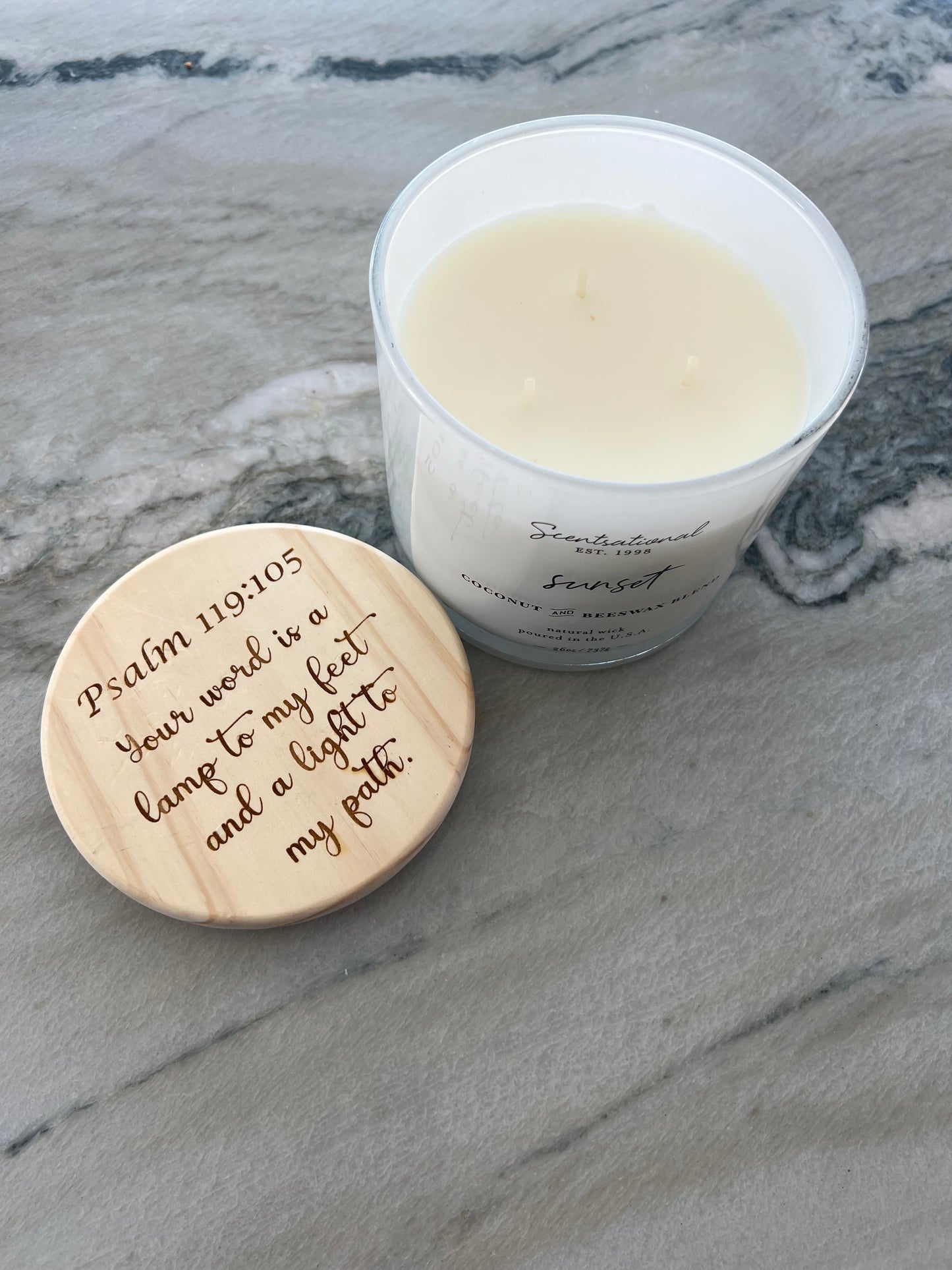 scented candle with customized lid